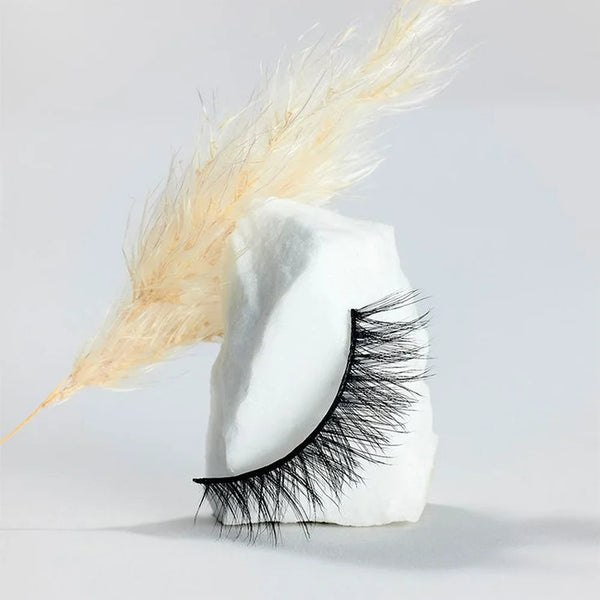 HudaBeauty 5D Fashion Eyelashes – 5 Pairs for Stunning Volume